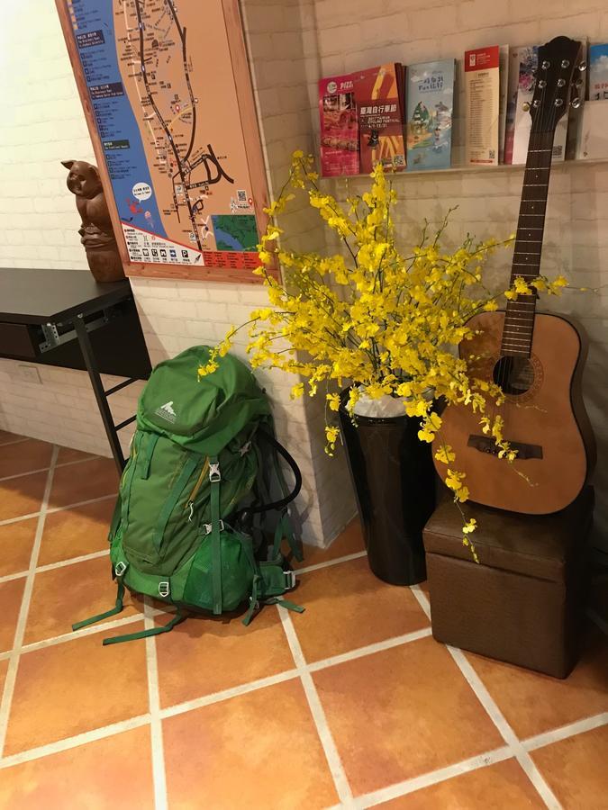 Tourist Bunny Hostel Tamsui Exterior photo